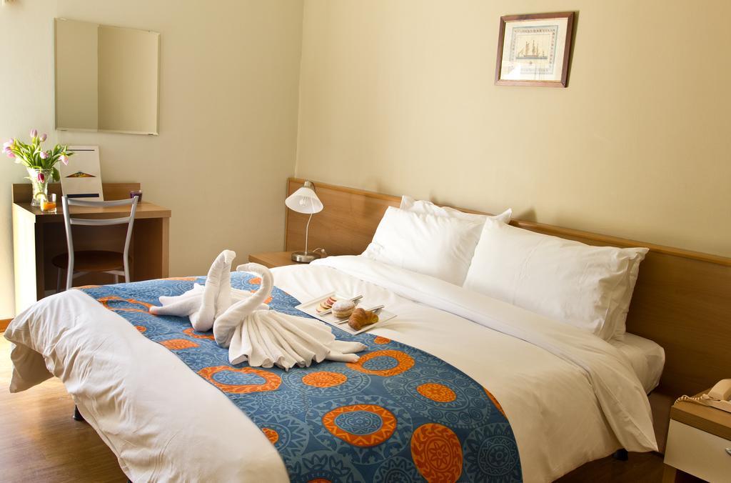 Hotel La Fenice Lignano Sabbiadoro Chambre photo