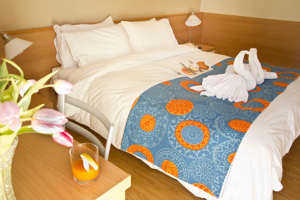 Hotel La Fenice Lignano Sabbiadoro Chambre photo