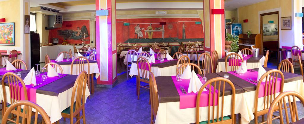 Hotel La Fenice Lignano Sabbiadoro Extérieur photo