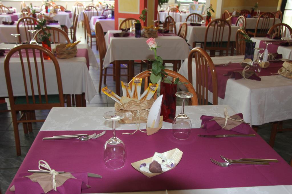 Hotel La Fenice Lignano Sabbiadoro Extérieur photo